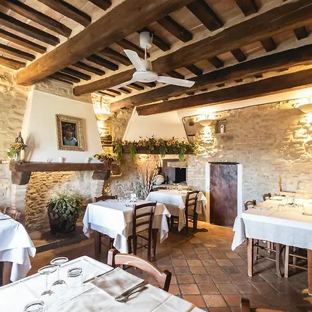 Bed & Breakfast La Dell'ambra 4*