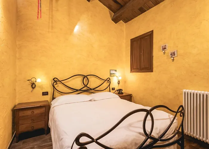 La Dell'ambra Bed & Breakfast