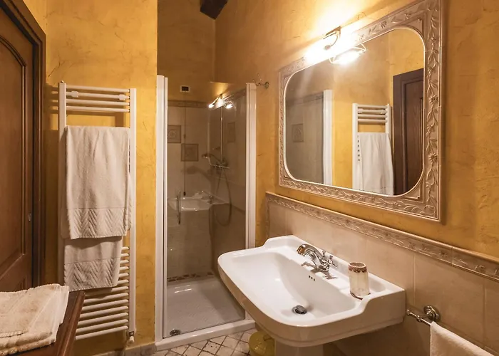 Bed & Breakfast La Dell'ambra 4*