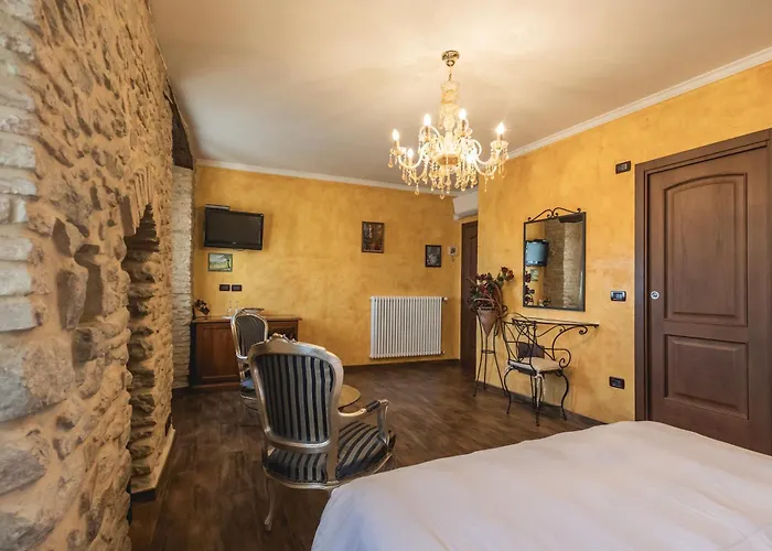 Bed & Breakfast La Dell'ambra 4*